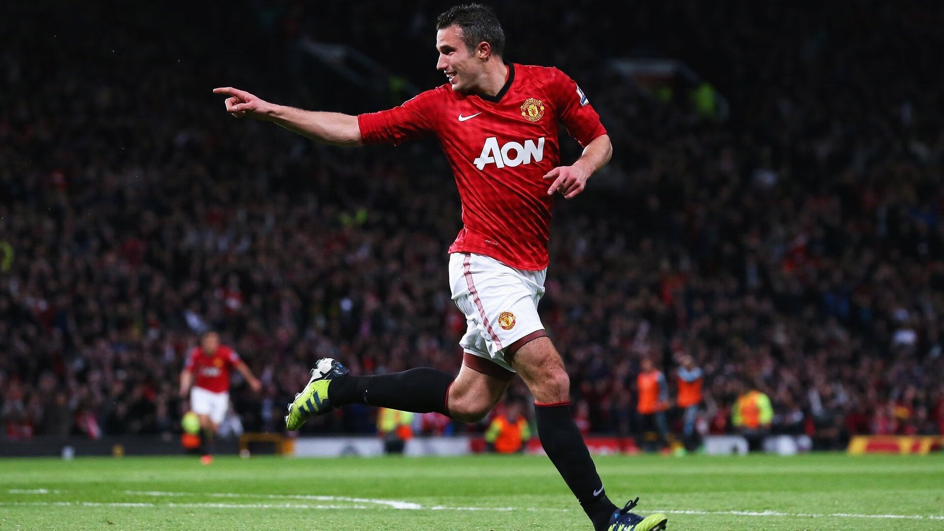 中国队前锋马丁内斯在巴黎奥运会上表现出色，主帅马丁内斯